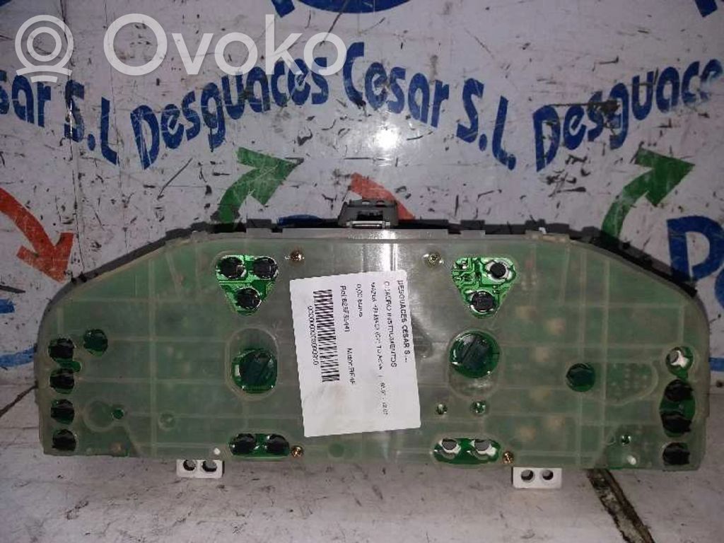 Mazda Premacy Speedometer (instrument cluster) 