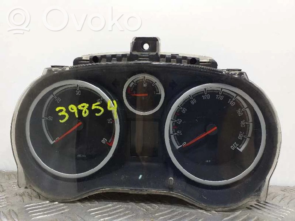 Opel Corsa D Licznik / Prędkościomierz 