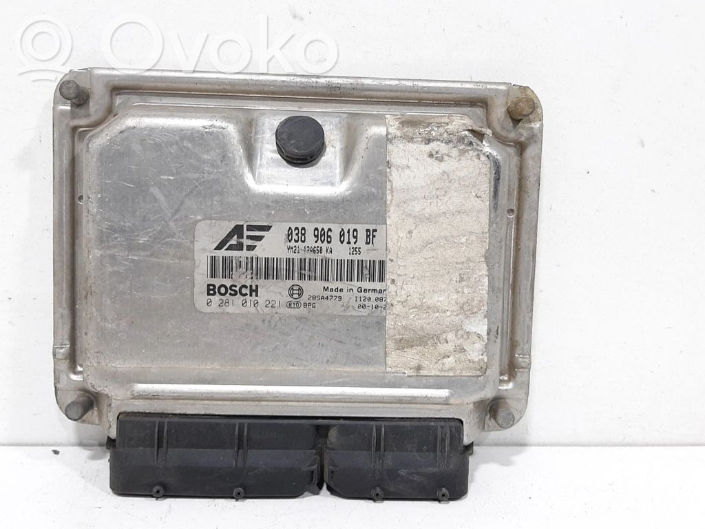 Unidad de control/módulo del motor   038906019BF,0281010221
