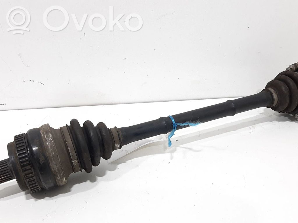 Takavetoakseli   7533445