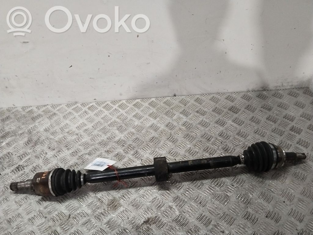Etuvetoakseli   1677185680