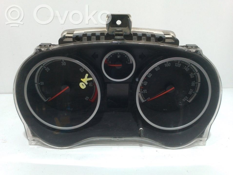 Opel Corsa D Speedometer (instrument cluster) 
