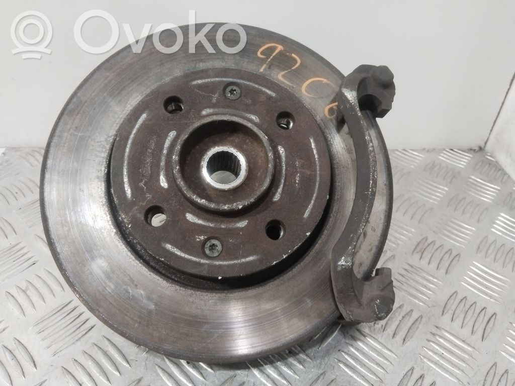 Peugeot 206 Achsschenkel vorne