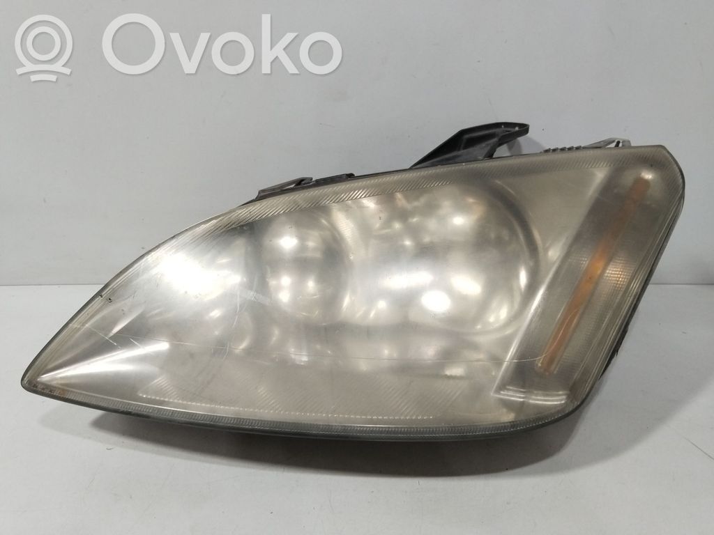 Ford Focus Scheinwerfer 