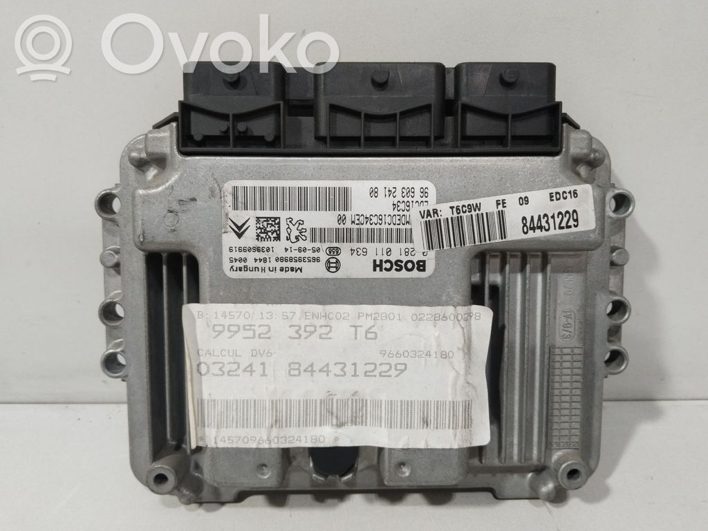 Unidad de control/módulo del motor   0281011634