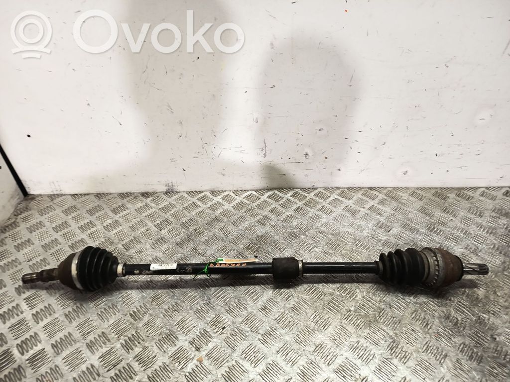 Etuvetoakseli   13250861