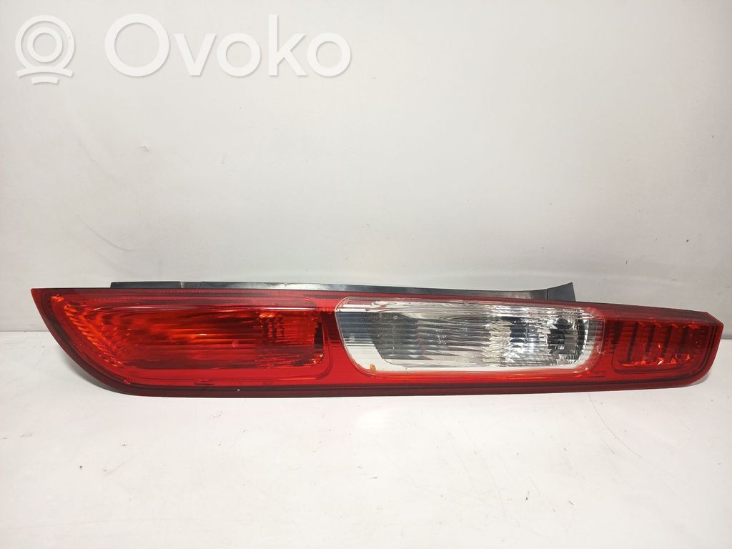 Lampă spate în caroserie   AM5113404A,1420450