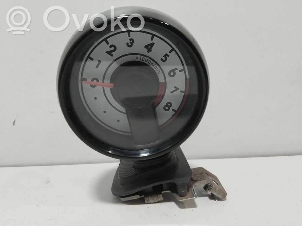 Toyota Aygo AB10 Ceas 