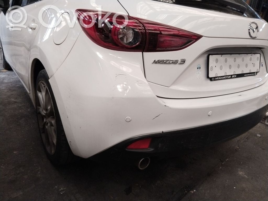Mazda 3 III Parachoques 