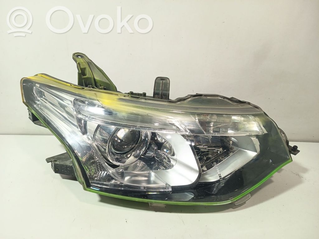 Phare frontale   8301C204