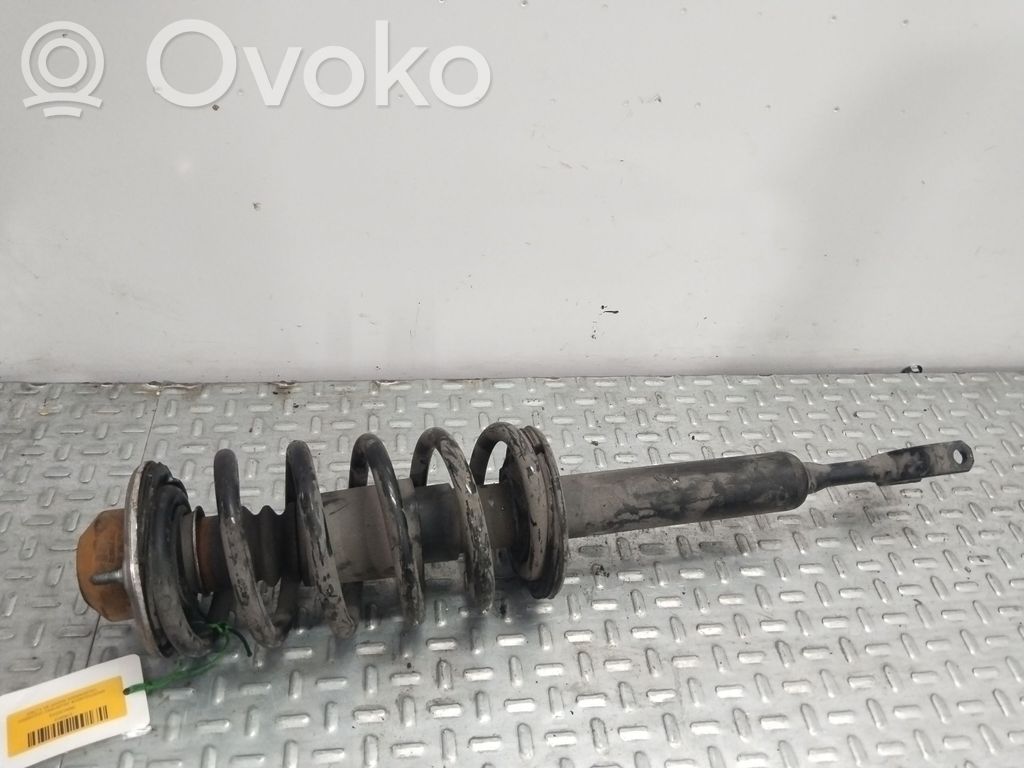 Volkswagen Passat Alltrack Ansamblu amortizor cu arc față 