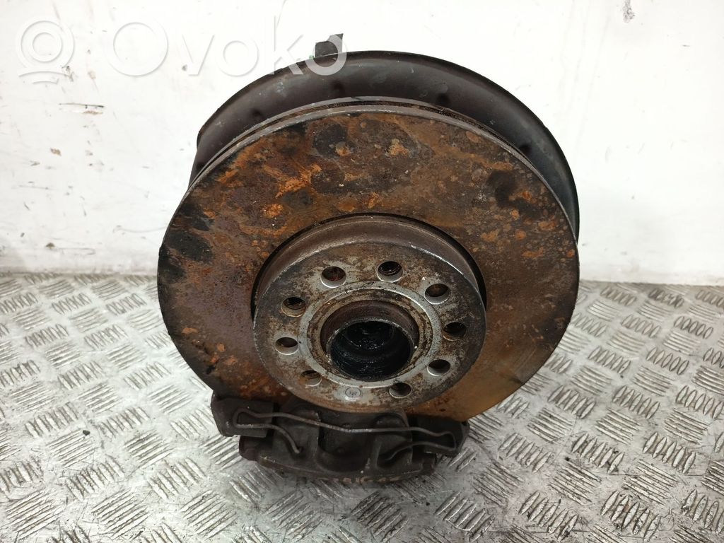 Volkswagen Touran I Fuzetă butuc roată față 
