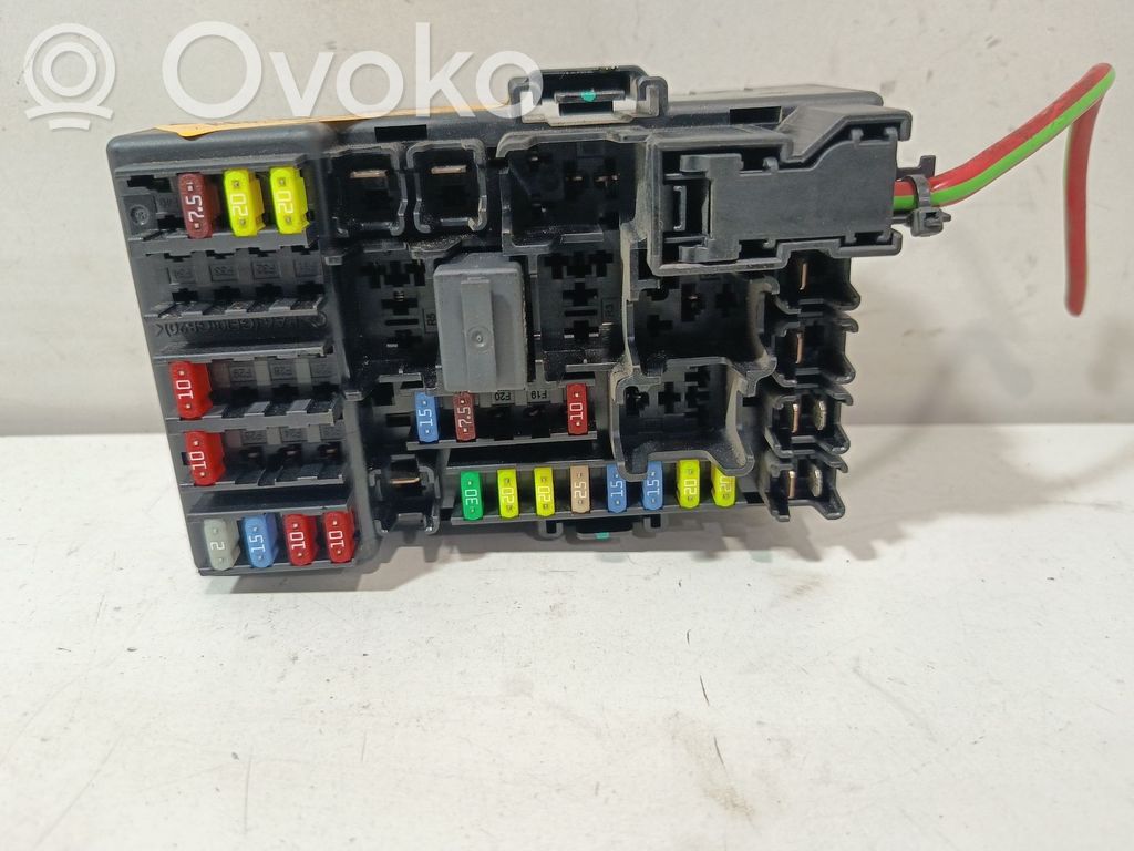 Unidad de control del BSM   2B0Z4010F