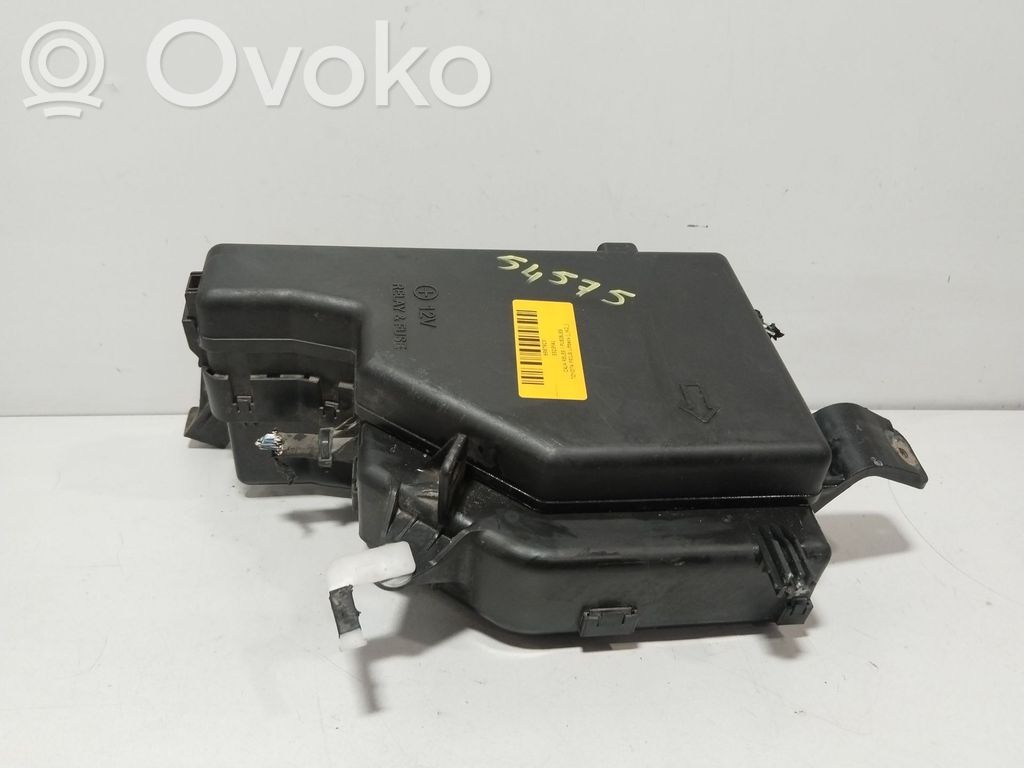 Toyota Prius (XW20) Katvealueen valvonnan ohjainlaite (BSM) 