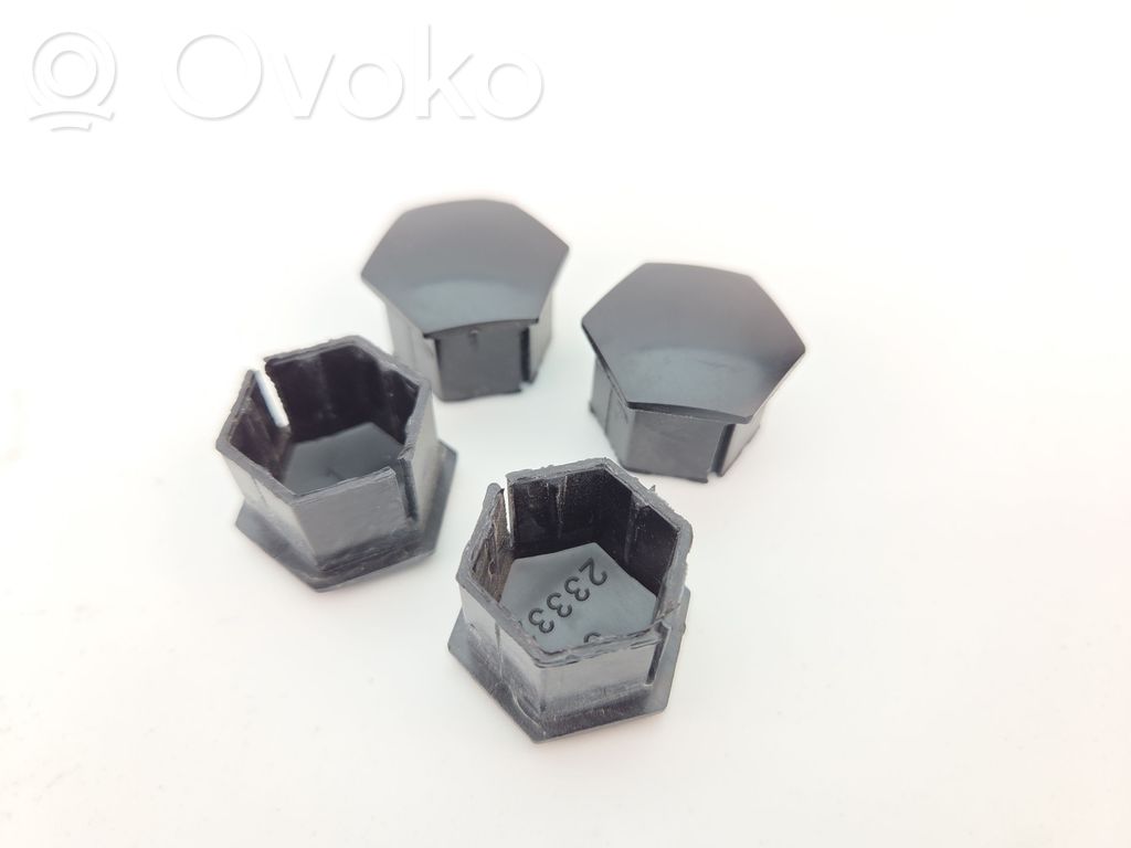 Kołpaki oryginalne R14   123332