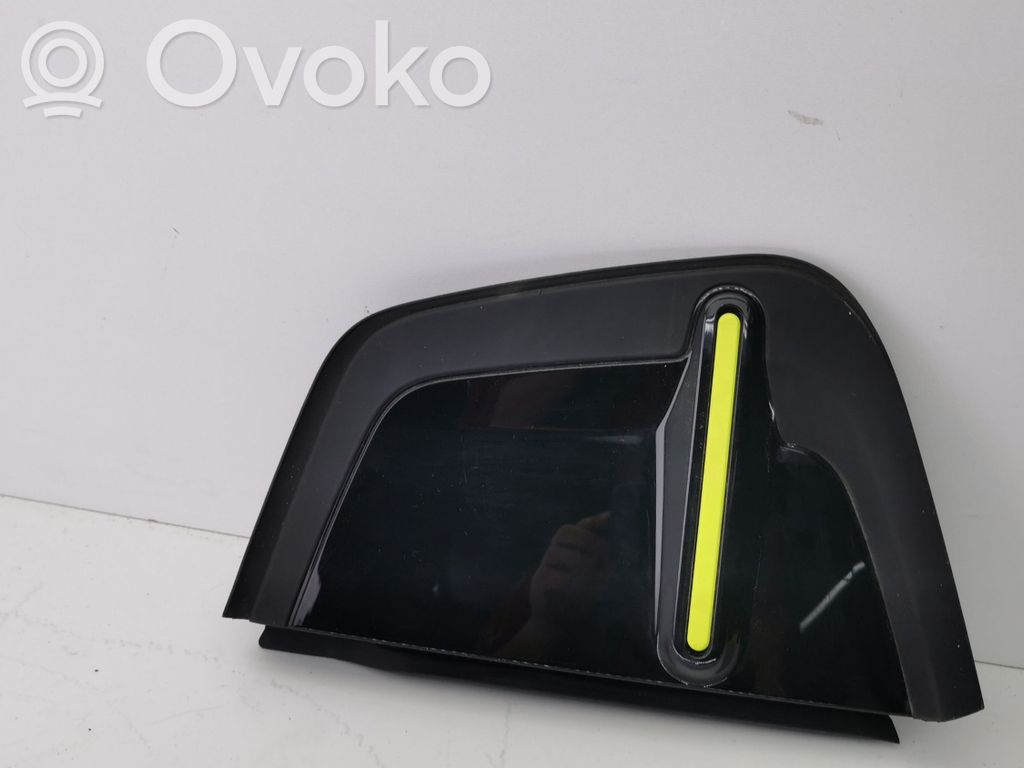 Citroen e-C3 C-pilarin verhoilu 