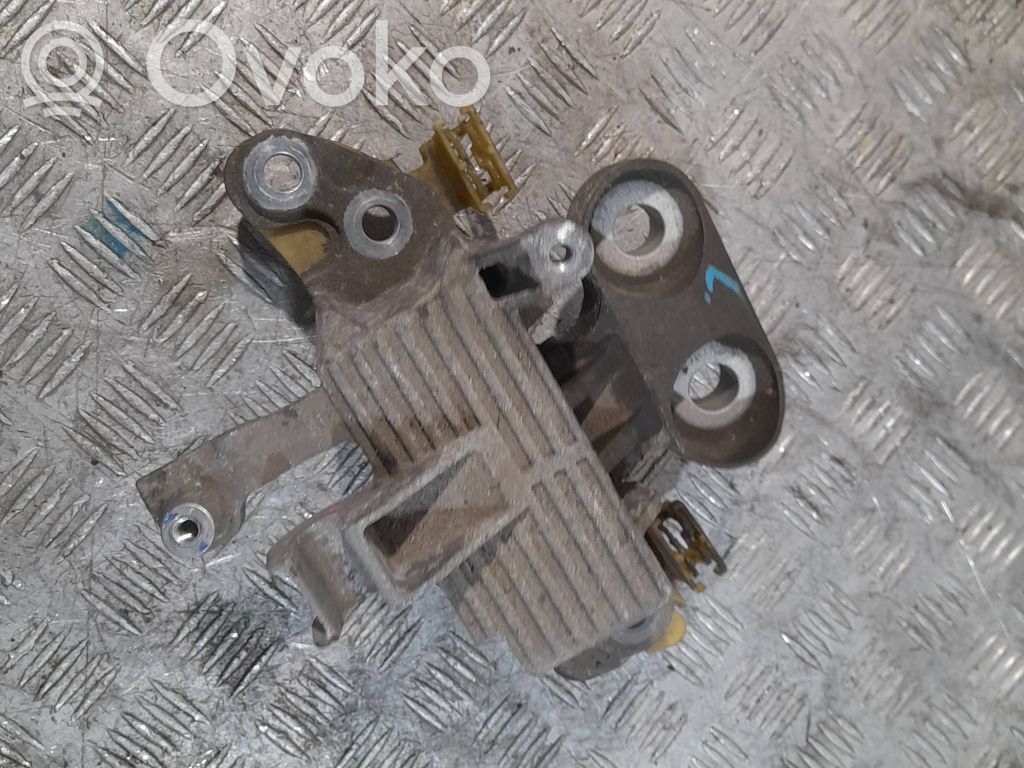 Opel Astra K Supporto di montaggio del motore 