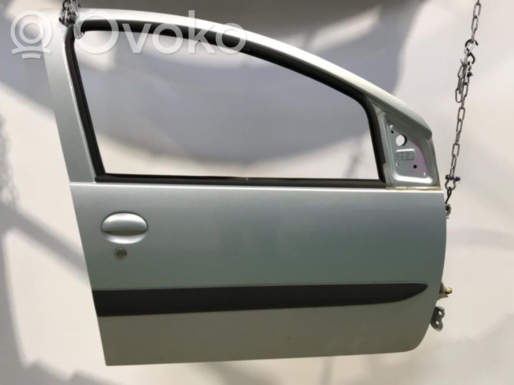 Toyota Aygo AB10 Drzwi przednie 