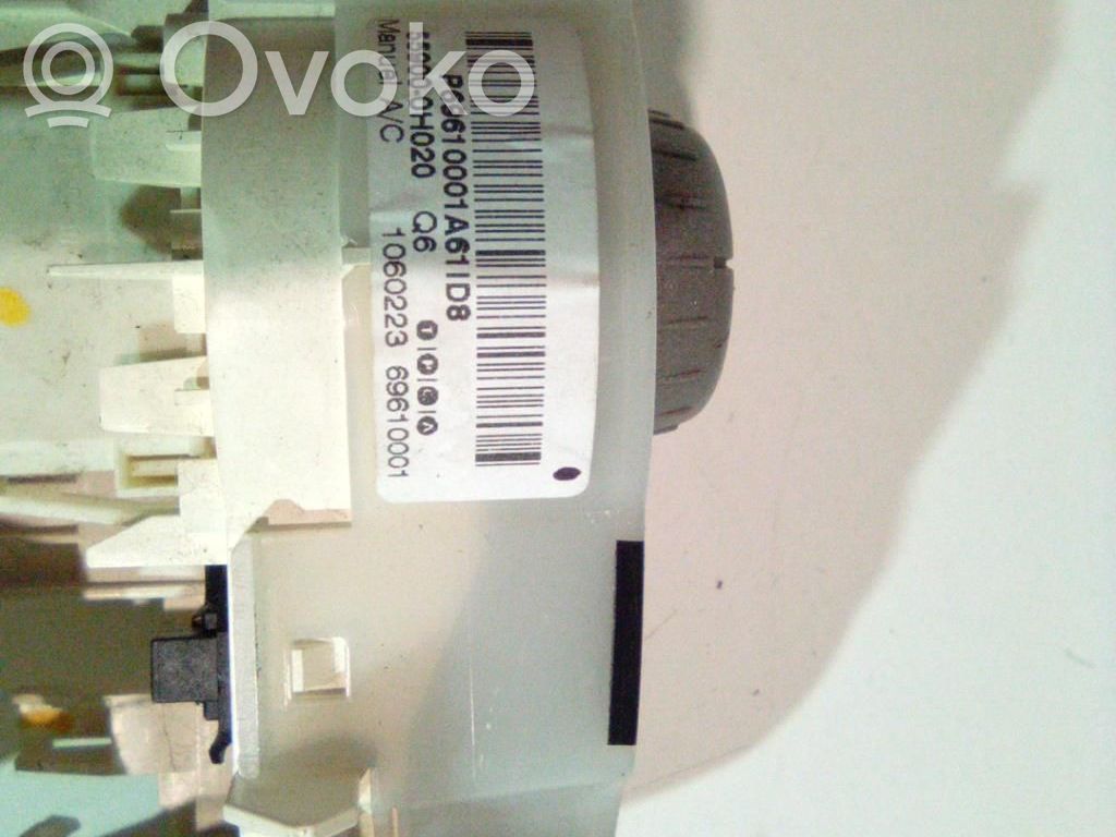Peugeot 107 Climate control unit 
