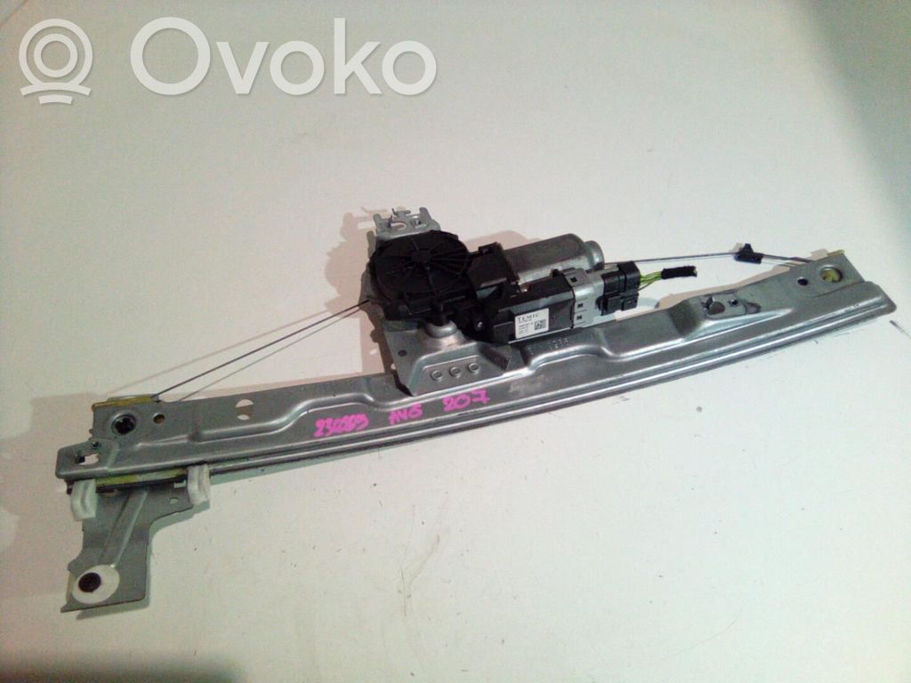 Peugeot 207 Elektryczny podnośnik szyby drzwi przednich 