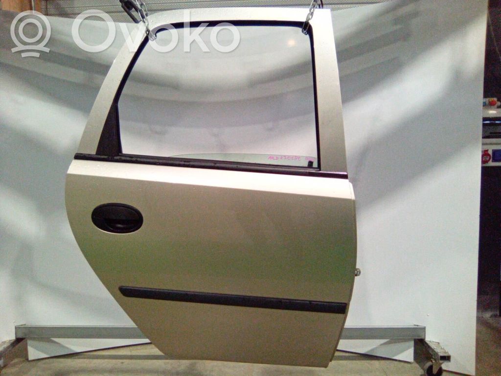 Opel Meriva A Puerta trasera 