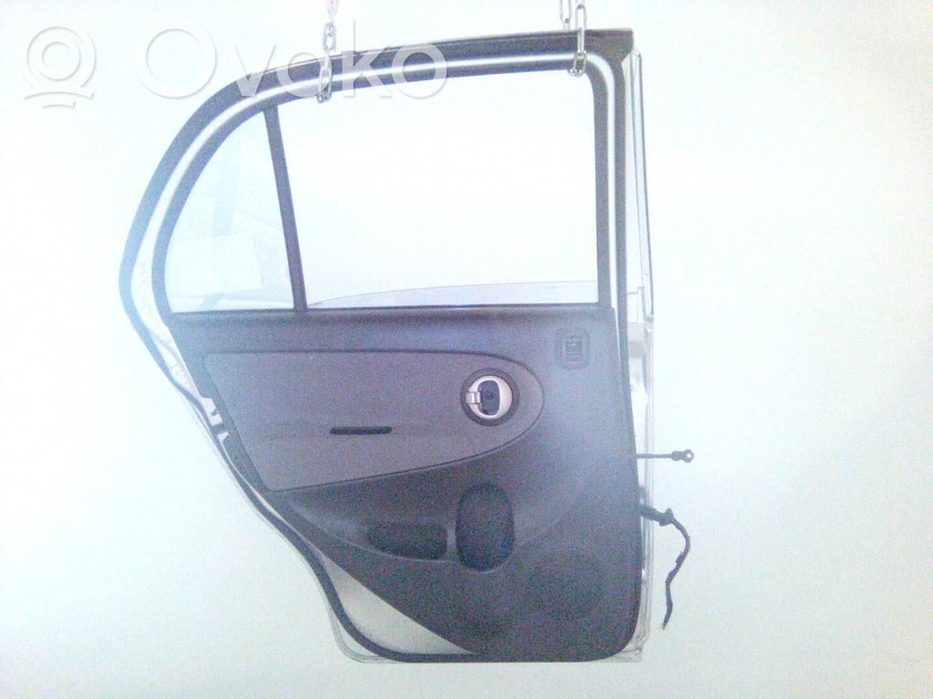 Daihatsu Trevis Puerta trasera 