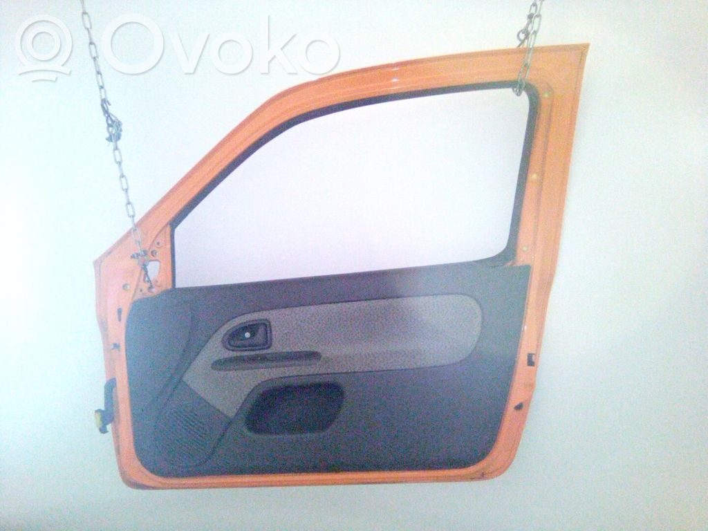 Renault Clio II Puerta delantera 