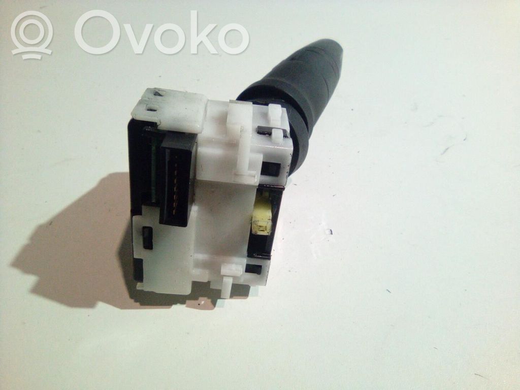 Nissan Note (E11) Indicator stalk 