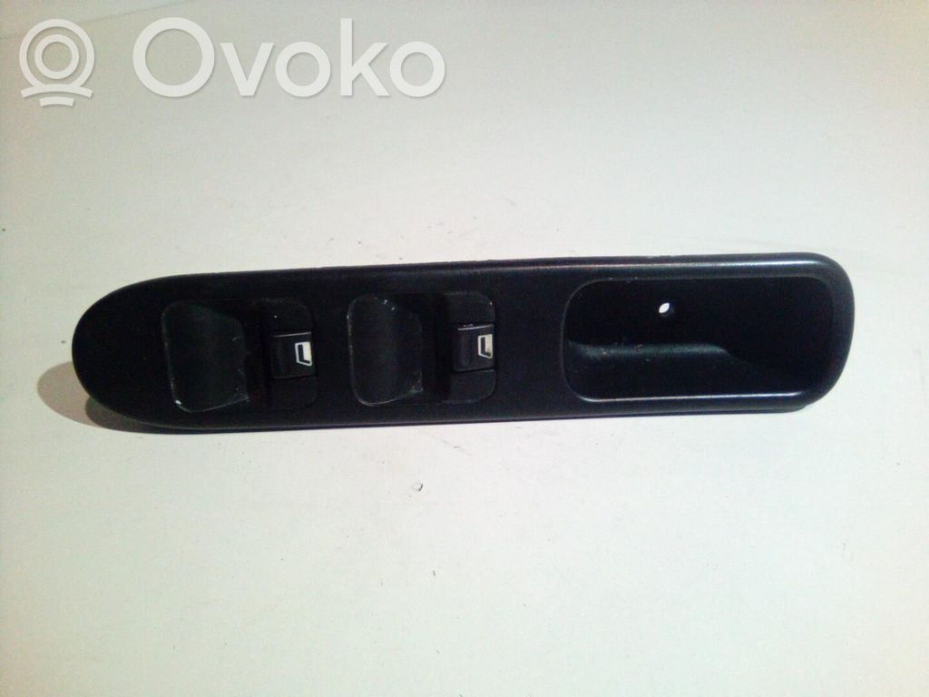 Electric window control switch   6554E9