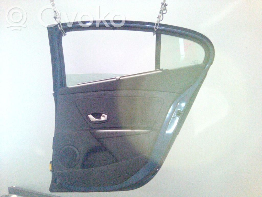 Renault Fluence Puerta trasera 