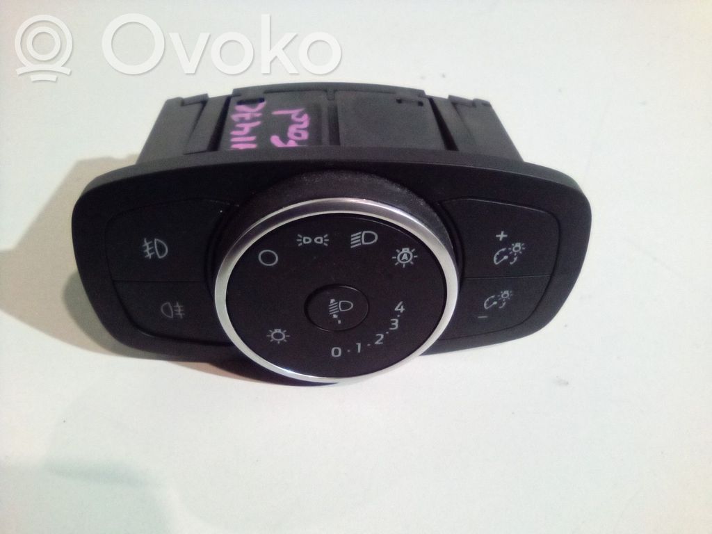 Ford Fiesta Light switch 