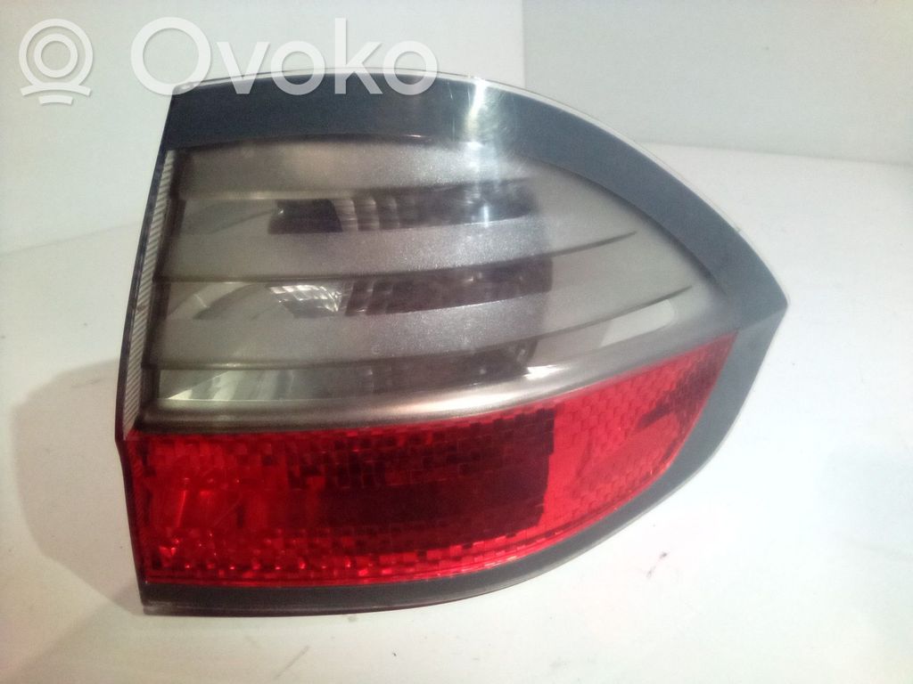 Ford S-MAX Rear/tail lights 