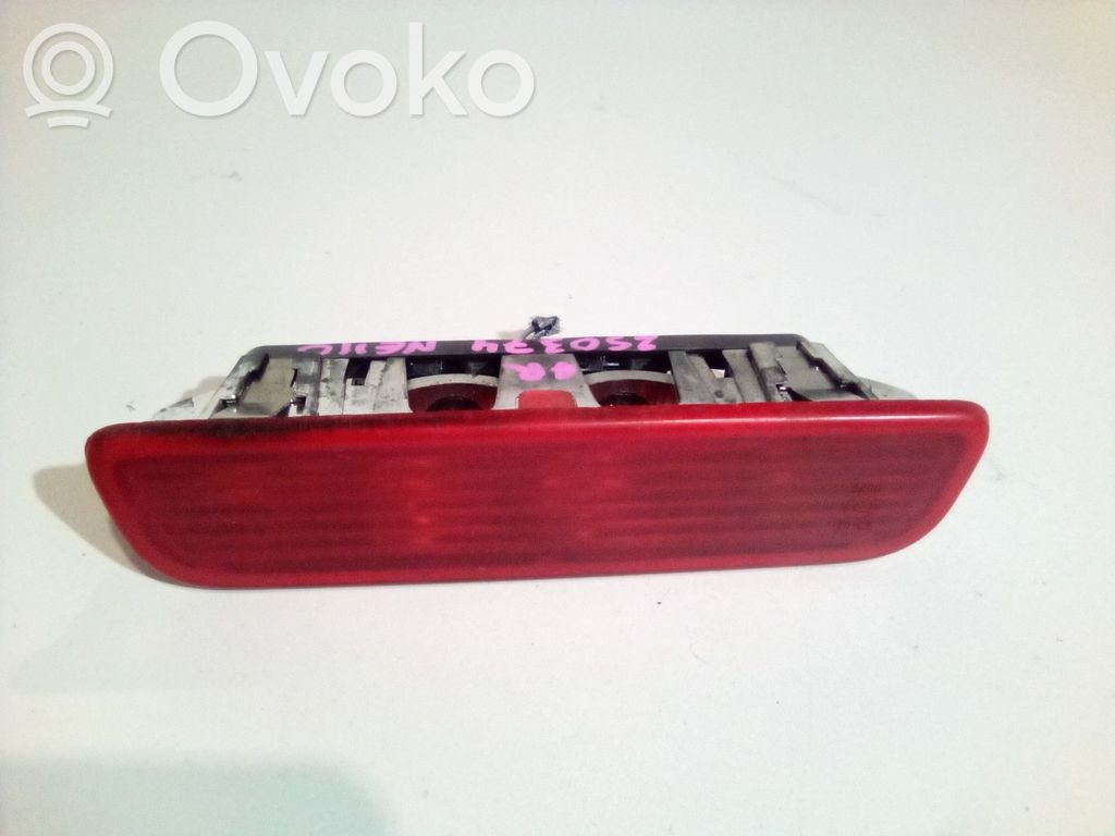 Citroen Nemo Third/center stoplight 