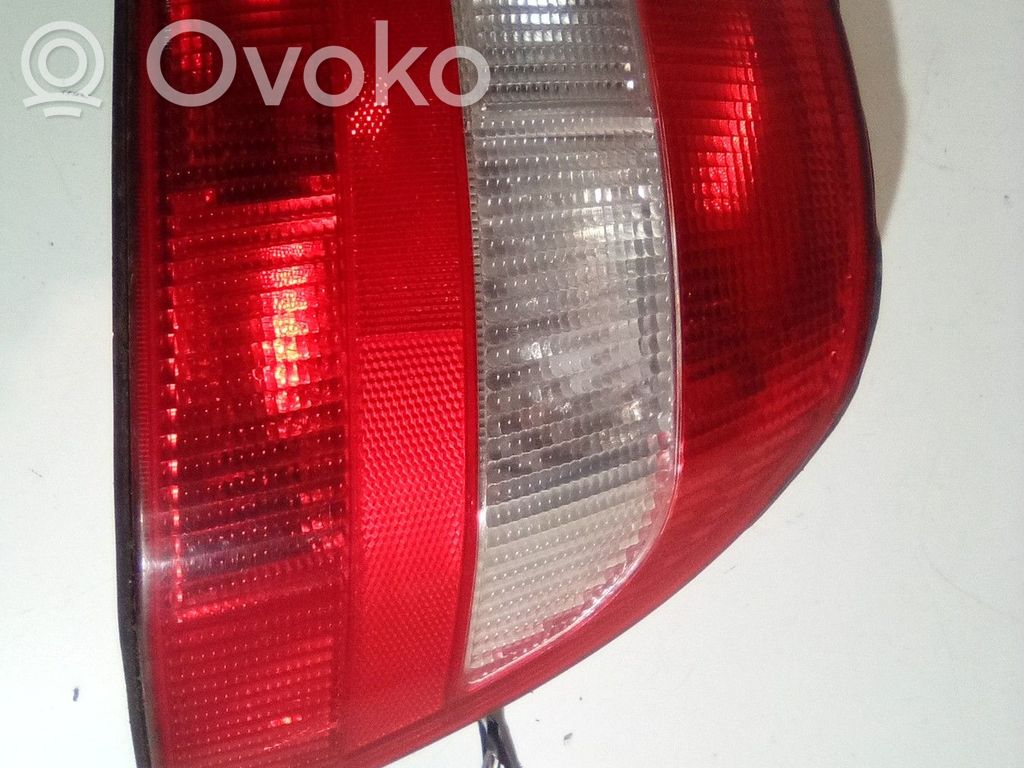 Opel Vectra B Lampa tylna 