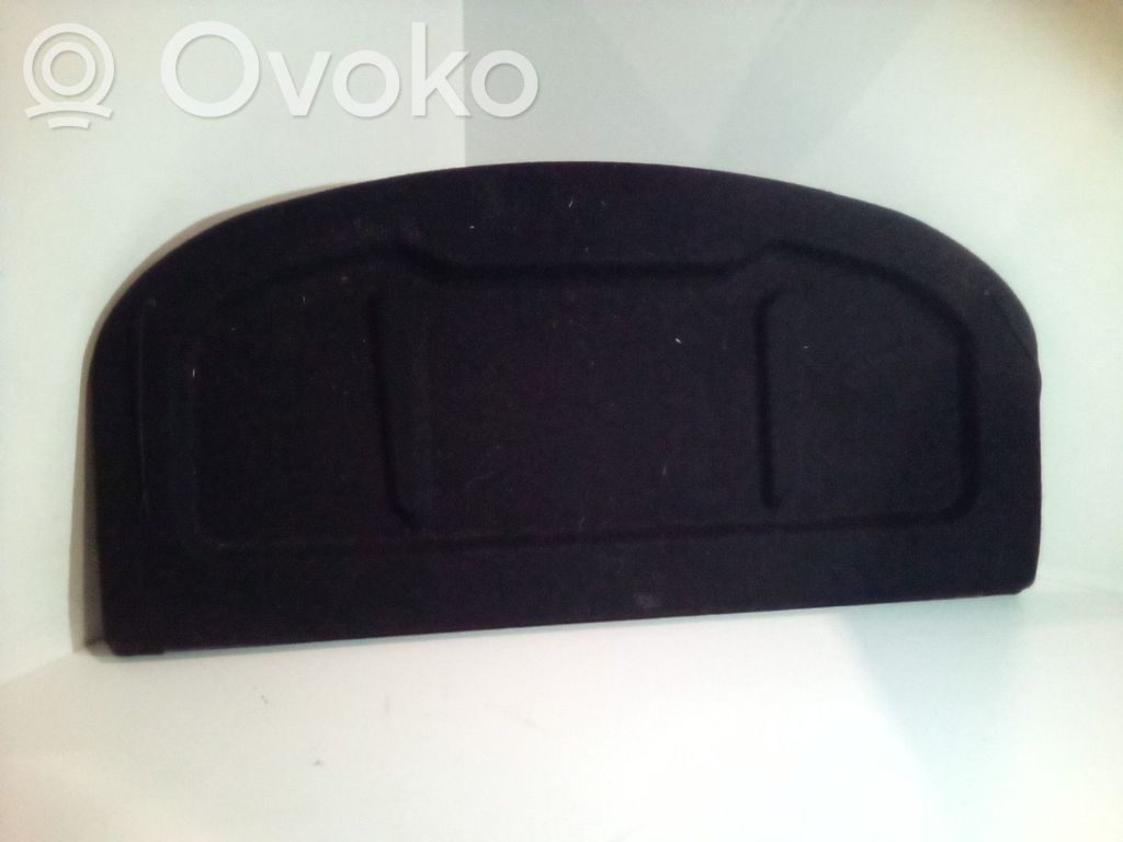 Hyundai i30 Hattuhylly 