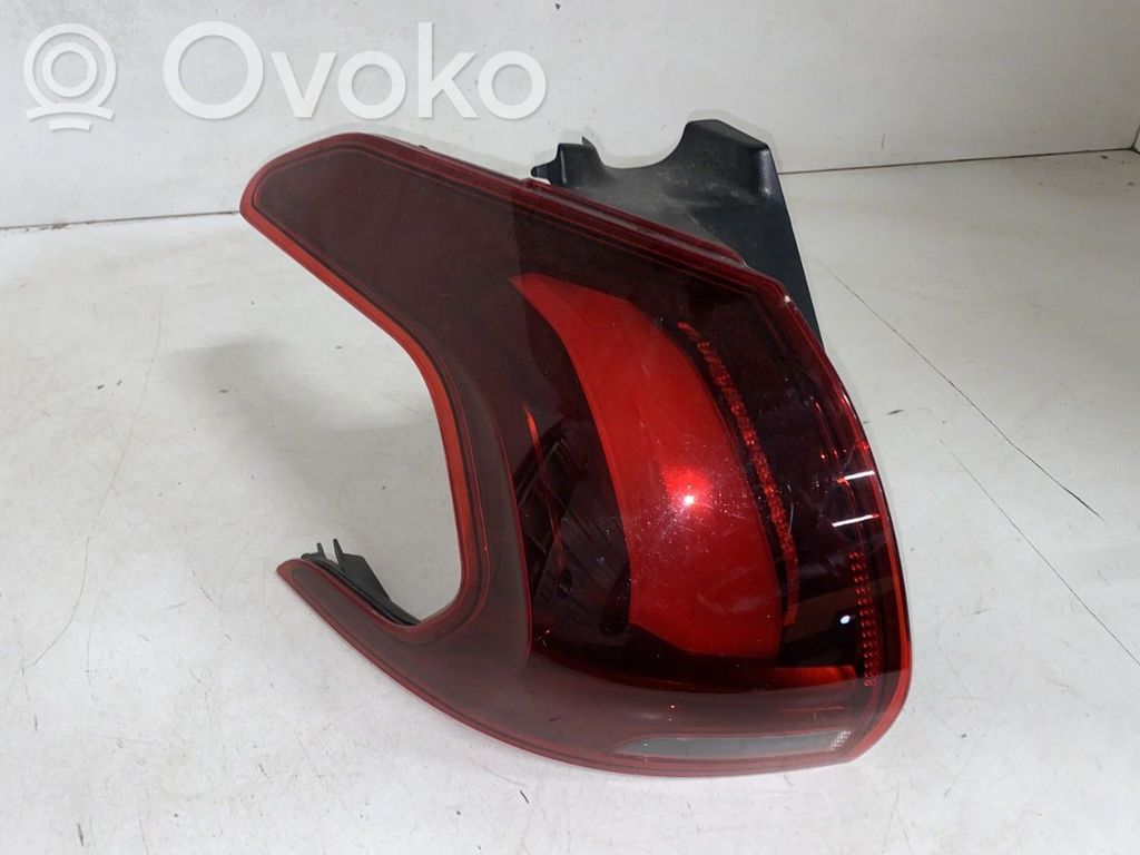 Peugeot 2008 I Lampa tylna 