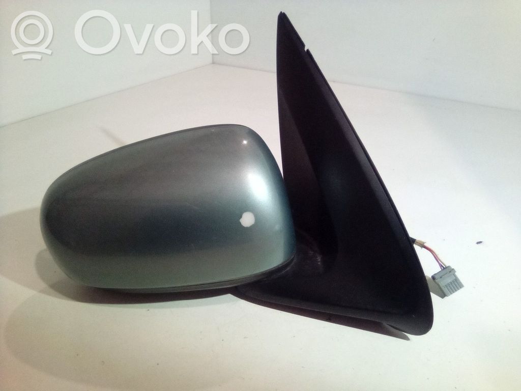 Nissan Almera N16 Oglindă exterioară manuală 