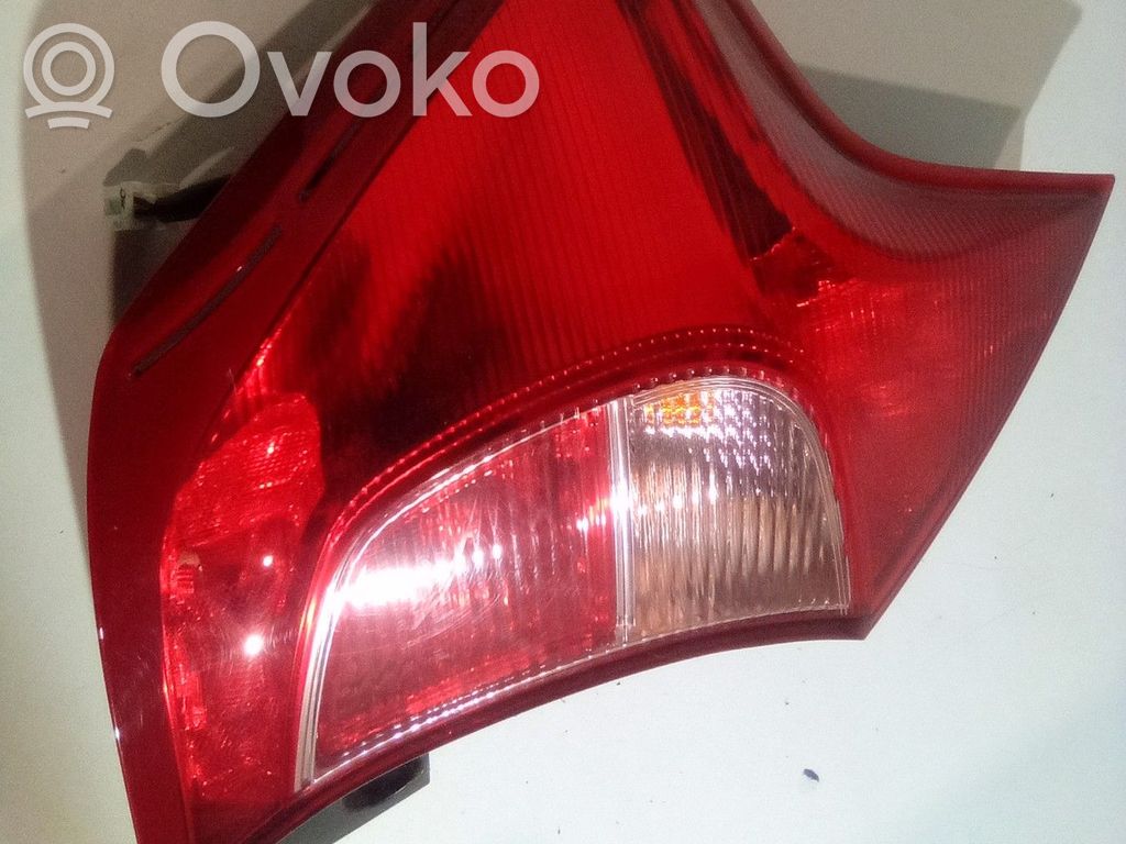 Nissan Note (E12) Rear/tail lights 