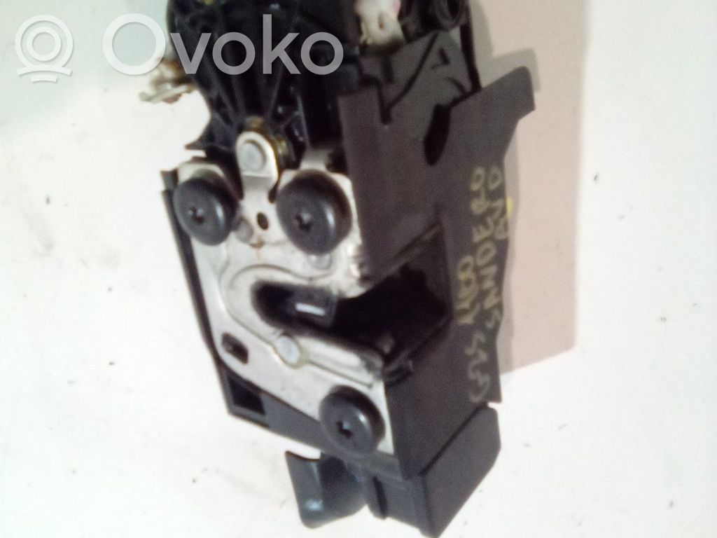 Dacia Sandero III Etuoven lukko 
