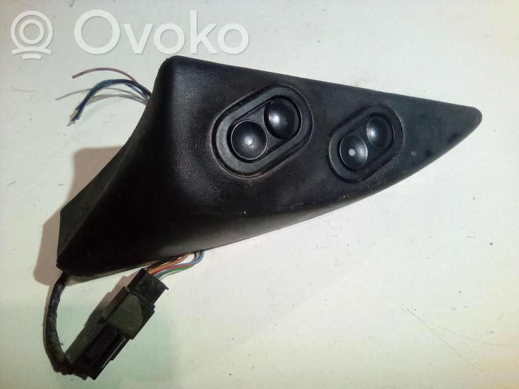 Opel Corsa B Electric window control switch 