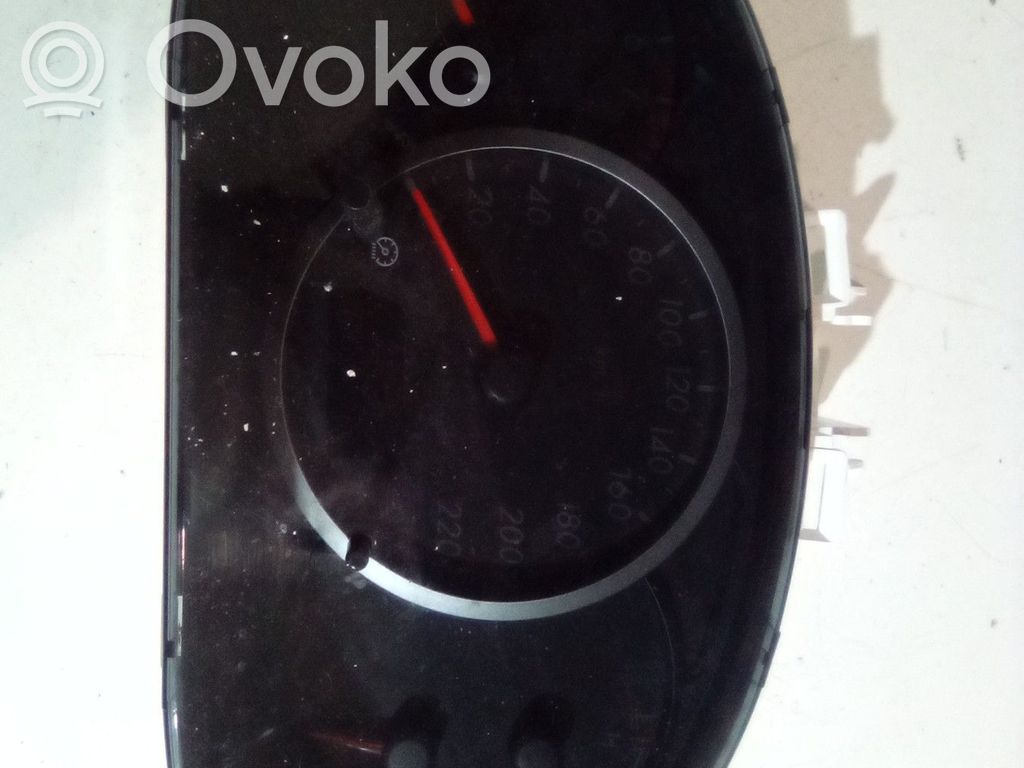 Mazda 5 Geschwindigkeitsmesser Cockpit 