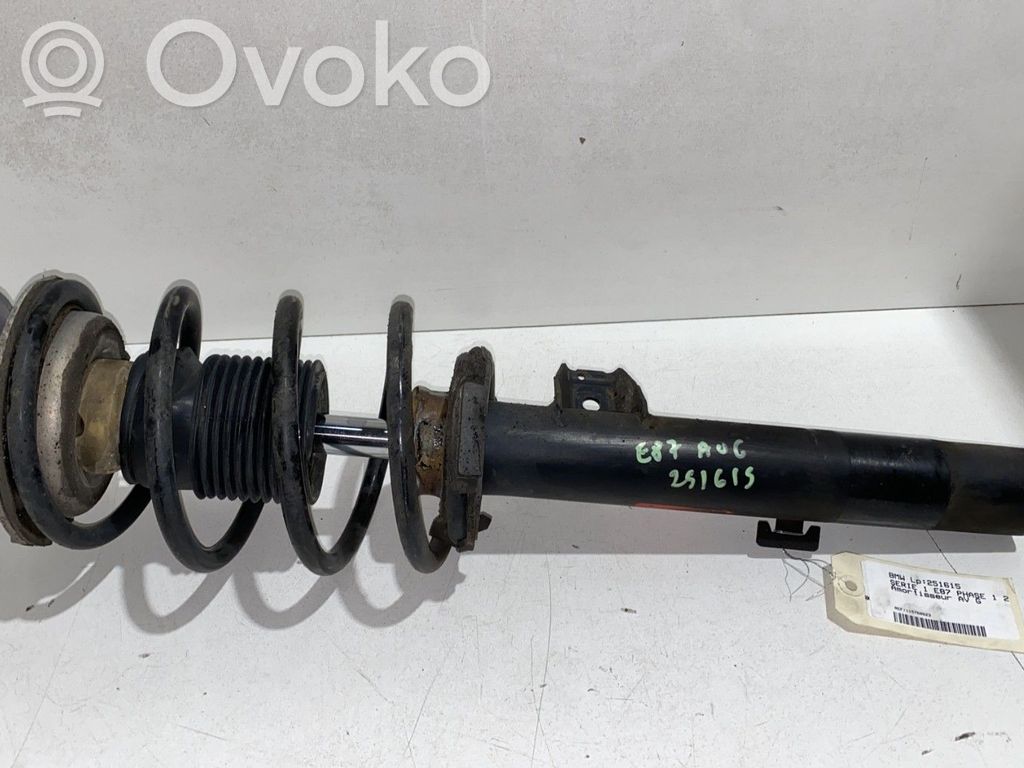 BMW 1 E81 E87 Front shock absorber with coil spring 