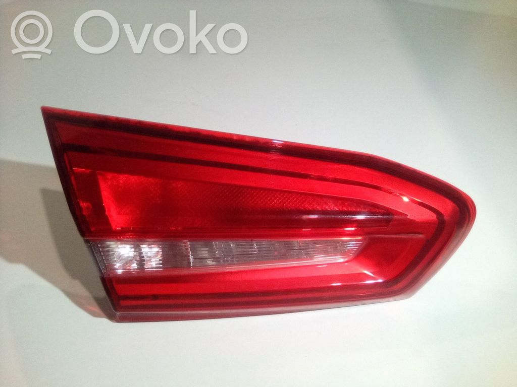 Ford Focus Takaluukun takavalot 