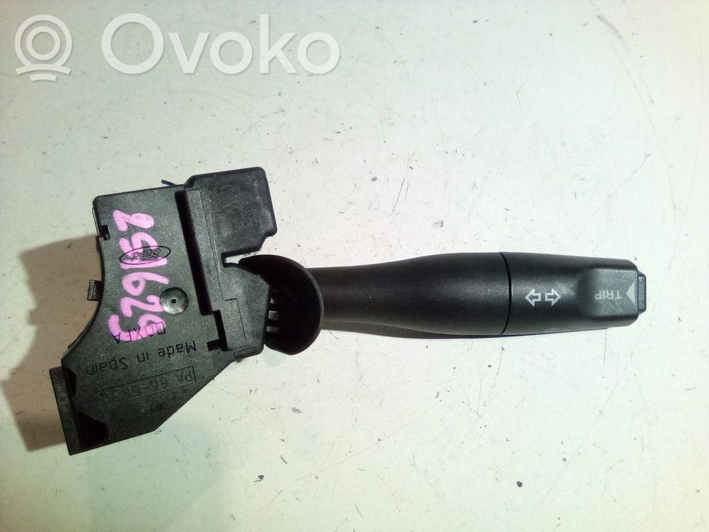 Jaguar X-Type Indicator stalk 