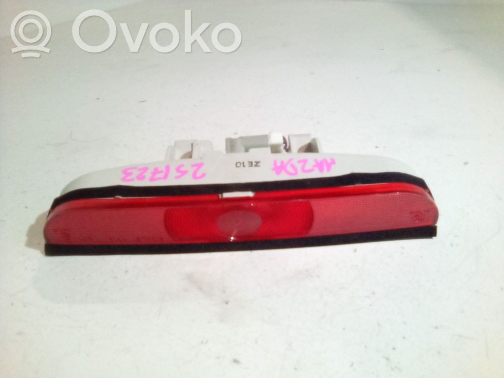 Mazda 3 II Third/center stoplight 
