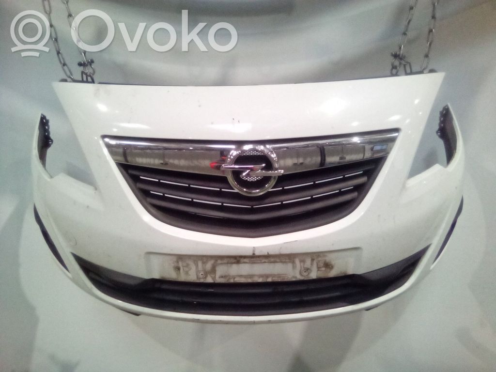 Opel Meriva B Parachoques delantero 