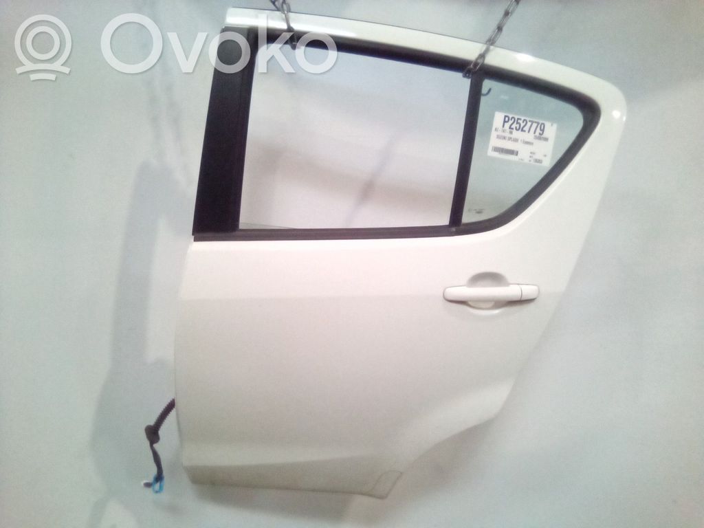 Suzuki Splash Galinės durys 