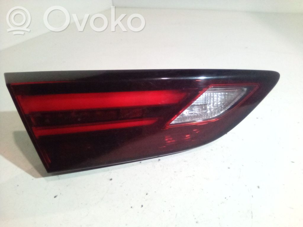 Opel Astra K Takaluukun takavalot 