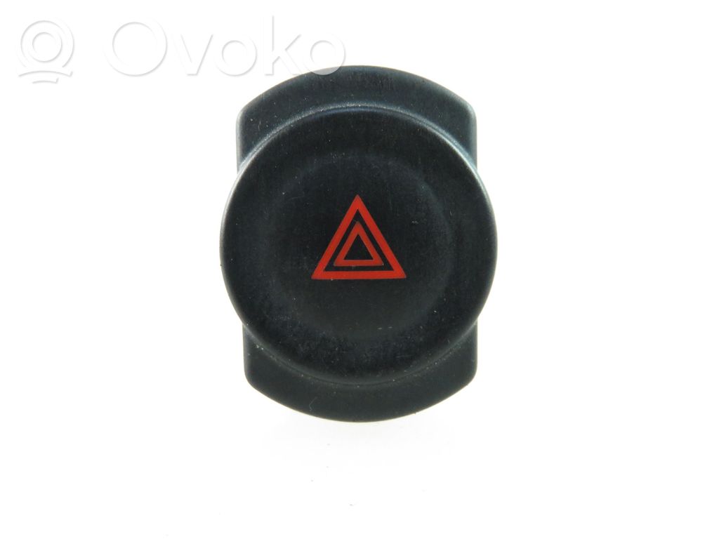 Dacia Sandero Hazard light switch 