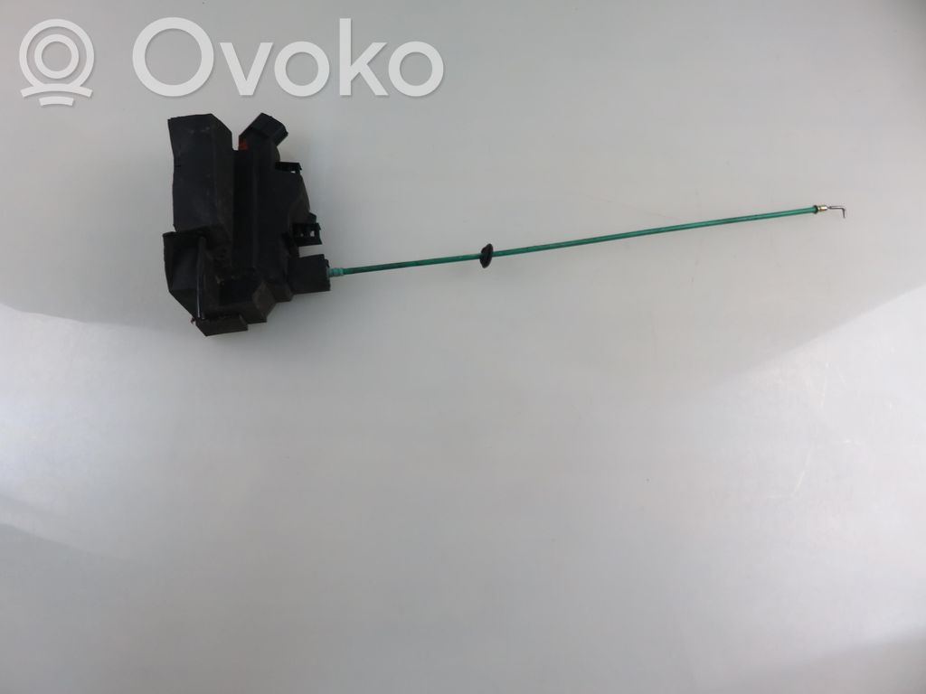 Fiat Idea Priekšpusē slēdzene 